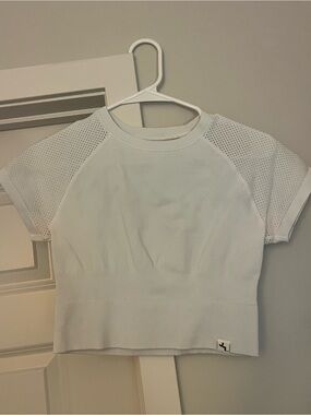 JoyLab White Mesh Sleeve Crop Top